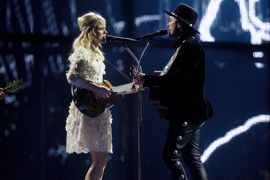 Ilse de Lange en Waylon door naar finale Eurovisiesongfestival EW Ilse de Lange en Waylon door naar finale Eurovisiesongfestival EW