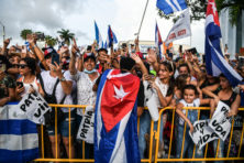 Biden moet Cuba niet te snel te hulp schieten