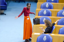 Wie waagt zich nog in het Haagse reptielenhuis?