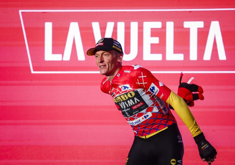 Robert Gesink onklopbaar in koersliefde EW