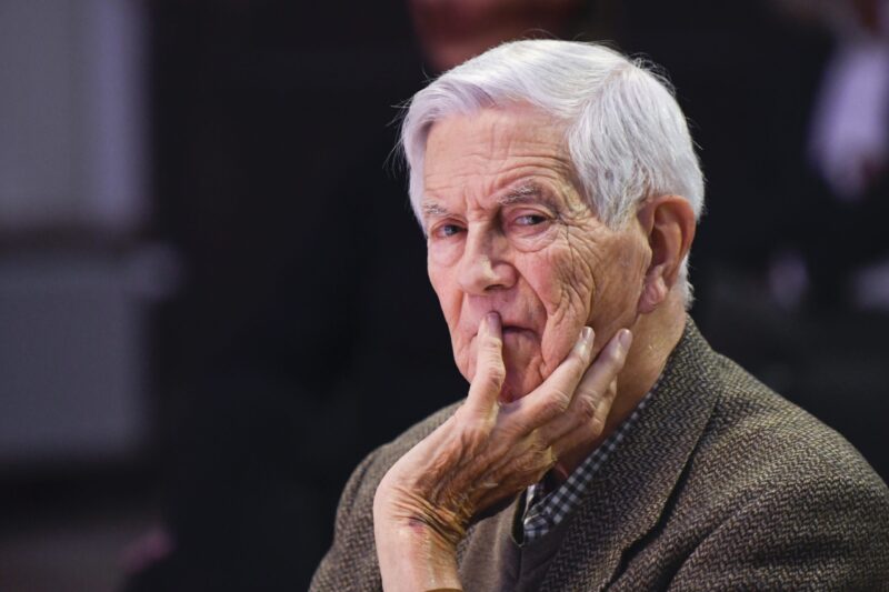 Frits Bolkestein 90 jaar lees in zijn memoires over zijn afkomst en zijn jeugd EW Frits Bolkestein 90 jaar lees in zijn memoires over zijn afkomst en zijn jeugd EW