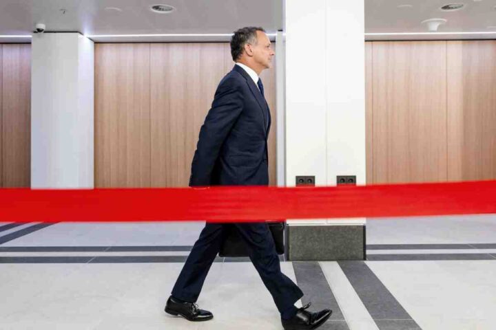 Kabinet schoof nsc 7