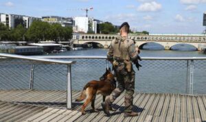 Parijs aanvallen militairen jihadisten