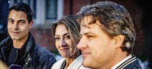 Henri Bontenbal (CDA), Rob Jetten (D66) en Dilan Yeşilgöz (VVD) overleggen op landgoed Zwaluwenberg over de kabinetsformatie.