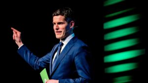 Tom Berendsen (CDA) houdt een toespraak tijdens het partijcongres in 2024