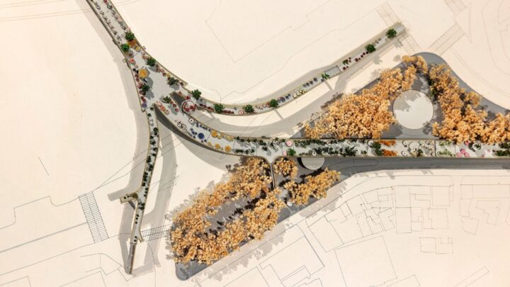 Tentoonstelling wil de wereldwijde discussie over de bouw-vervuiling openbreken